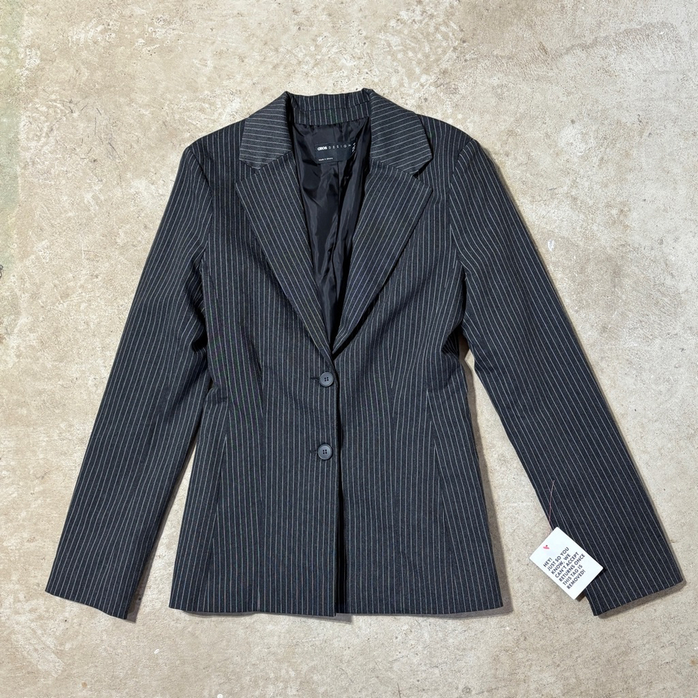 ASOS Design Pinstripe Blazer Women’s Size 8 Tall Gray White Fitted NWT Office - Picture 2 of 13
